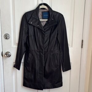 COLE HAAN Black Lambskin leather jacket size Small lingerie length zip up button